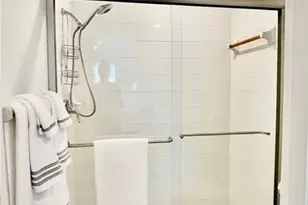 864 Tanbark Dr, Naples, FL 34108 - Photo 13