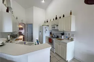 25232 Pelican Creek Cir, Bonita Springs, FL 34134 - Photo 9