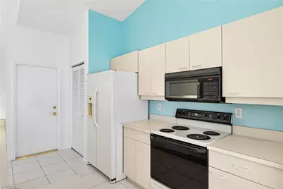 7071 Mill Pond Cir, Naples, FL 34109 - Photo 9