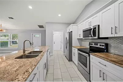 18428 Heather Rd, Fort Myers, FL 33967 - Photo 9