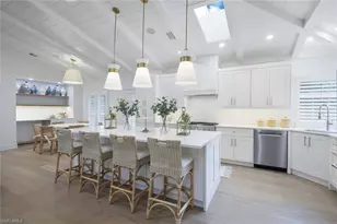 67 8th Ave S, Naples, FL 34102 - Photo 5