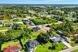 2607 38th St SW, Lehigh Acres, FL 33976 - Photo 39