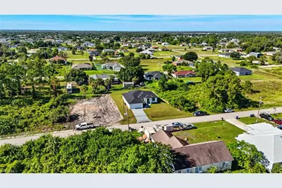 2607 38th St SW, Lehigh Acres, FL 33976 - Photo 45