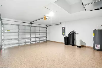 2607 38th St SW, Lehigh Acres, FL 33976 - Photo 27