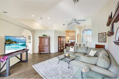 6374 Old Mahogany Ct, Naples, FL 34109 - Photo 9