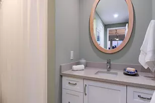 400 Park Shore Dr, Naples, FL 34103 - Photo 13