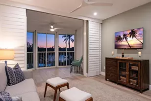 400 Park Shore Dr, Naples, FL 34103 - Photo 9