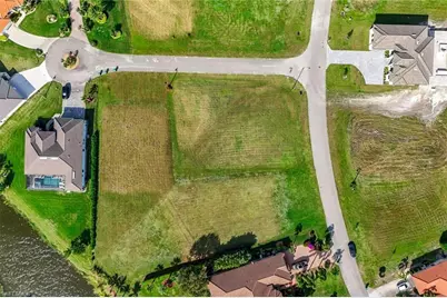 18373 Royal Hammock Blvd, Naples, FL 34114 - Photo 3