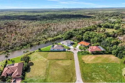 18373 Royal Hammock Blvd, Naples, FL 34114 - Photo 9