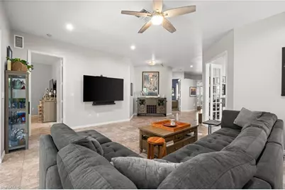 11962 Seabreeze Cove Ln, Fort Myers, FL 33908 - Photo 15