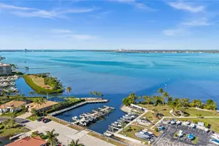 11962 Seabreeze Cove Ln, Fort Myers, FL 33908 - Photo 35