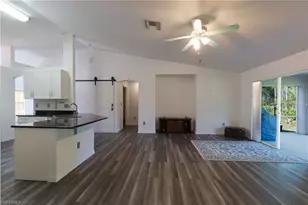 2675 70th Ave NE, Naples, FL 34120 - Photo 5