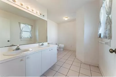 28405 Mango Dr, Bonita Springs, FL 34134 - Photo 15