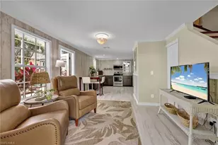 255 2nd Ave N, Naples, FL 34102 - Photo 21