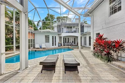 255 2nd Ave N, Naples, FL 34102 - Photo 31