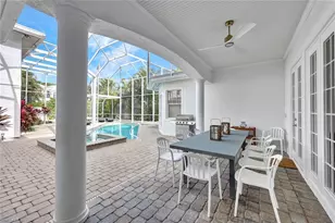 255 2nd Ave N, Naples, FL 34102 - Photo 29