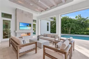 3353 Binnacle Dr, Naples, FL 34103 - Photo 39