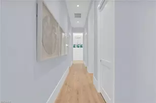 3353 Binnacle Dr, Naples, FL 34103 - Photo 33