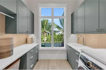 3353 Binnacle Dr, Naples, FL 34103 - Photo 37