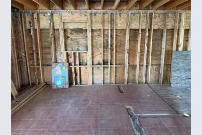 2129 Davis Blvd, Fort Myers, FL 33905 - Photo 5