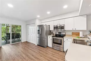 4940 Cougar Ct S, Naples, FL 34109 - Photo 7