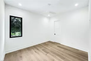 3891 Brynwood Dr, Naples, FL 34119 - Photo 27