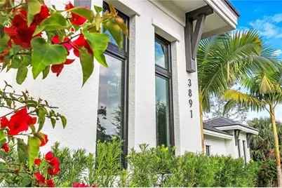 3891 Brynwood Dr, Naples, FL 34119 - Photo 3