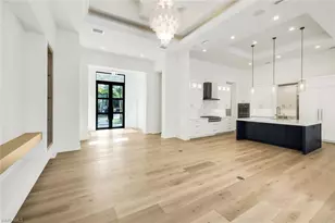 3891 Brynwood Dr, Naples, FL 34119 - Photo 9