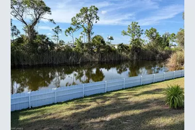 4002 NE 9th Pl, Cape Coral, FL 33909 - Photo 17