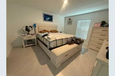 4002 NE 9th Pl, Cape Coral, FL 33909 - Photo 7