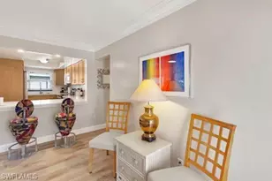 265 Yorkshire Ct, Naples, FL 34112 - Photo 25