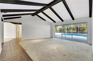 307 Country Club Dr, Naples, FL 34110 - Photo 17