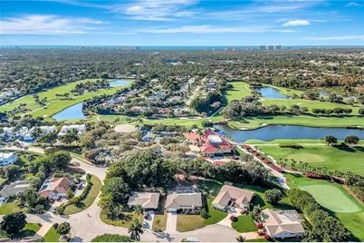 307 Country Club Dr, Naples, FL 34110 - Photo 5