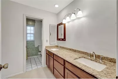 307 Country Club Dr, Naples, FL 34110 - Photo 31