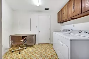 307 Country Club Dr, Naples, FL 34110 - Photo 35