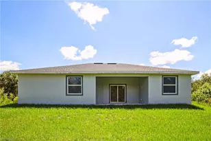 524 Fairfax Ave, Lehigh Acres, FL 33974 - Photo 21