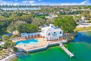 2711 Citrus Lake Dr, Naples, FL 34109 - Photo 39