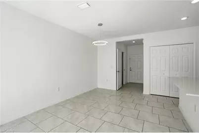 14200 Oviedo Pl, Fort Myers, FL 33905 - Photo 7