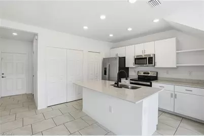 14200 Oviedo Pl, Fort Myers, FL 33905 - Photo 5