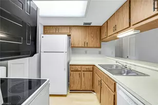 35 Greenbrier St, Marco Island, FL 34145 - Photo 9