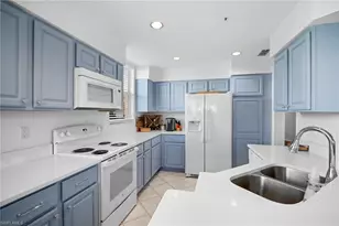 27071 Lake Harbor Ct, Bonita Springs, FL 34134 - Photo 7