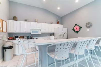 590 Club Marco Cir #9-202, Marco Island, FL 34145 - Photo 5