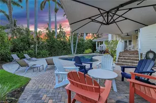 1550 Gordon Dr, Naples, FL 34102 - Photo 7