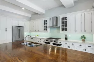 1550 Gordon Dr, Naples, FL 34102 - Photo 19