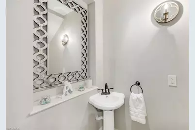 1550 Gordon Dr, Naples, FL 34102 - Photo 39