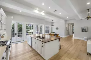 1550 Gordon Dr, Naples, FL 34102 - Photo 17