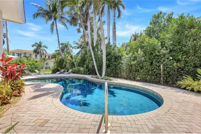 1550 Gordon Dr, Naples, FL 34102 - Photo 41