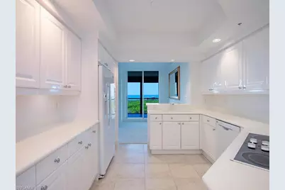 7425 Pelican Bay Blvd #1005, Naples, FL 34108 - Photo 7
