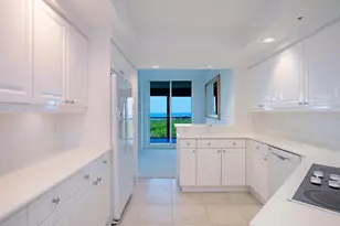 7425 Pelican Bay Blvd, Naples, FL 34108 - Photo 7