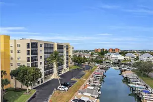 4431 Bay Beach Ln, Fort Myers Beach, FL 33931 - Photo 29